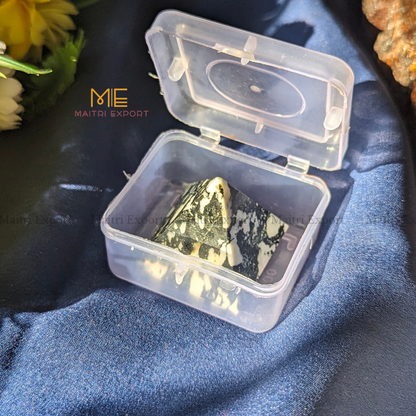 Natural different crystal stone pyramid ( Size: 1 inch )-Maitri Export | Crystals Store