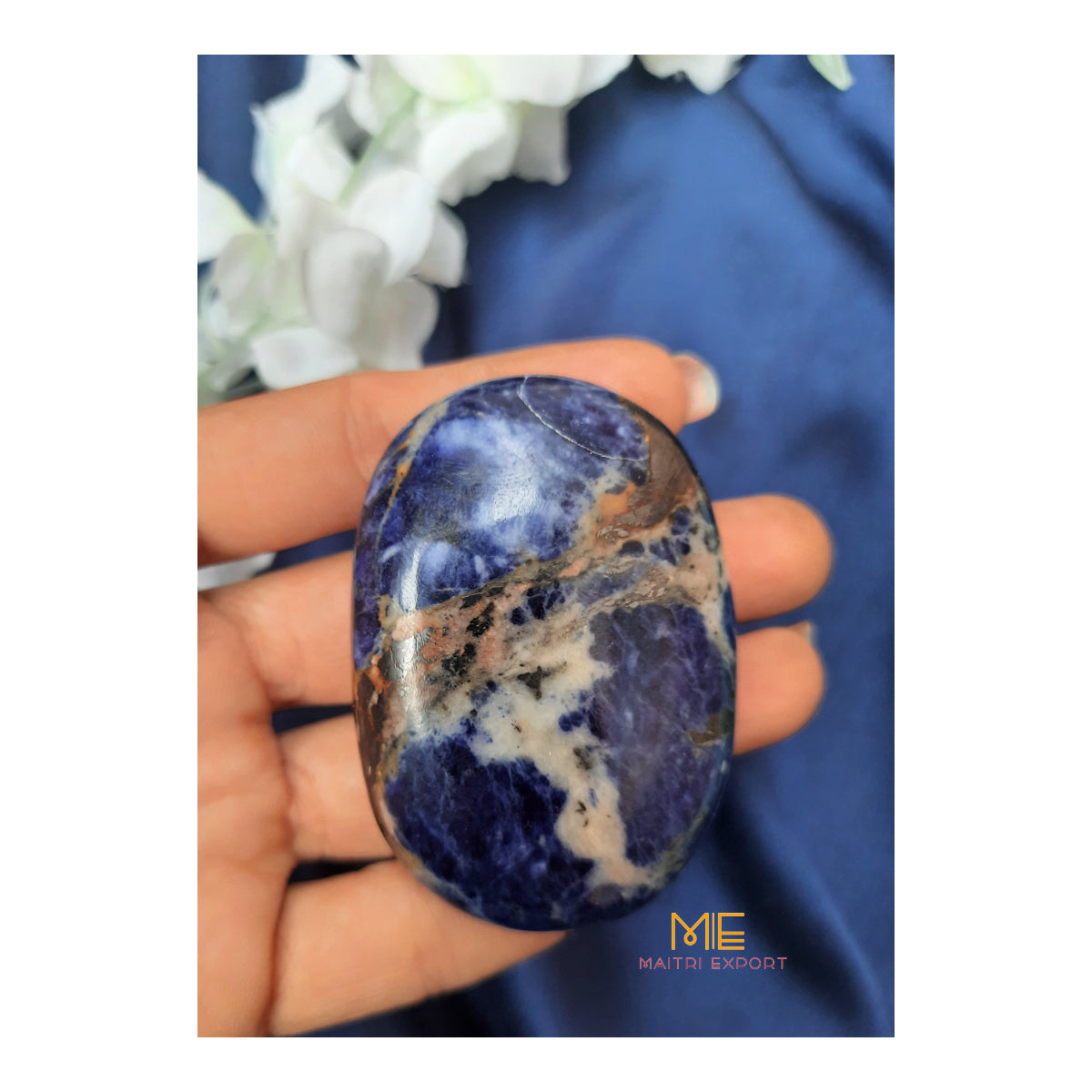 Natural different crystal palmstone for meditation and healing-Sodalite-Maitri Export | Crystals Store