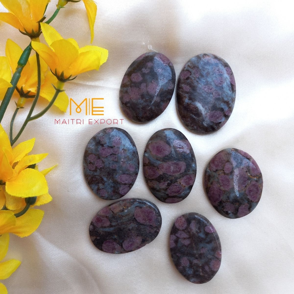 Crystal oval cabochon / mini palmstone-Maitri Export | Crystals Store