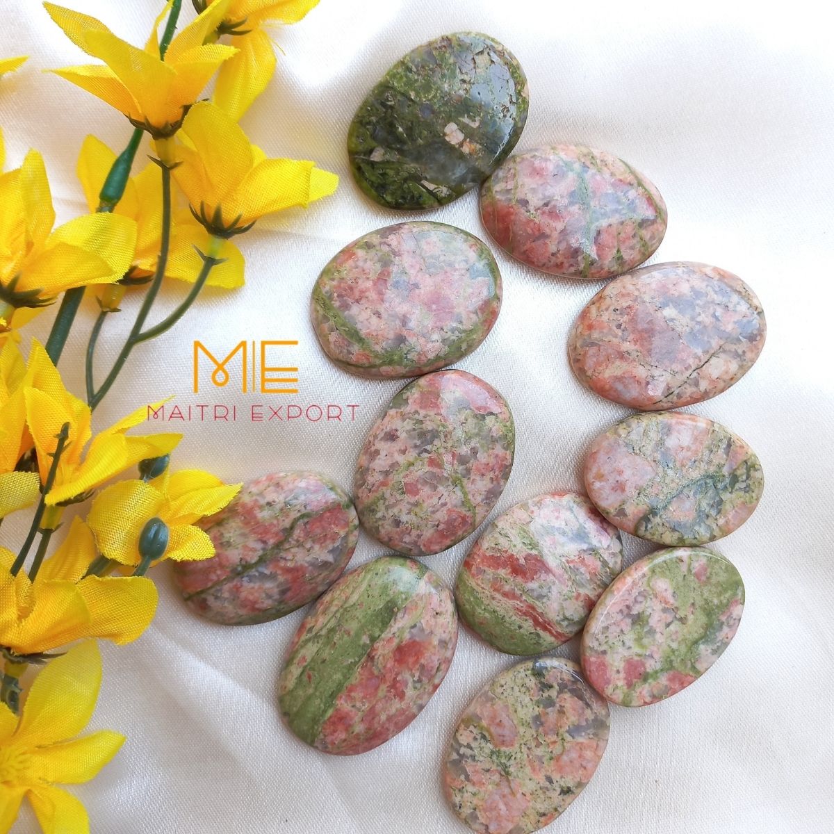 Crystal oval cabochon / mini palmstone-Maitri Export | Crystals Store