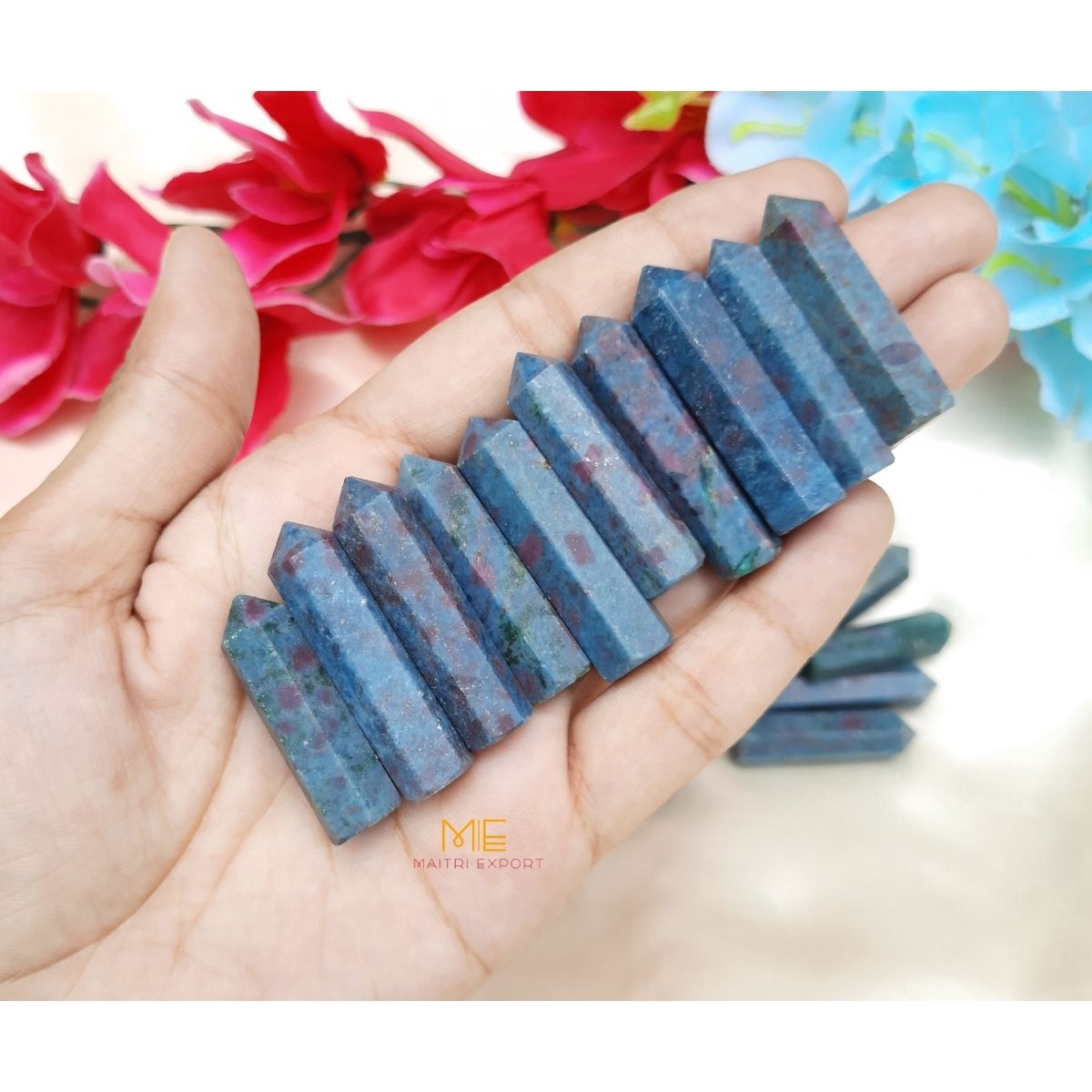 Single point pencil / small tower-Ruby kyanite-Maitri Export | Crystals Store