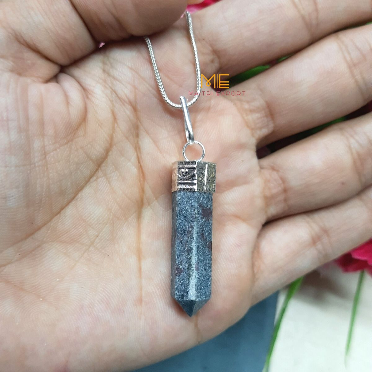 Natural crystal Single Point Pencil Pendant-Ruby kyanite-Maitri Export | Crystals Store