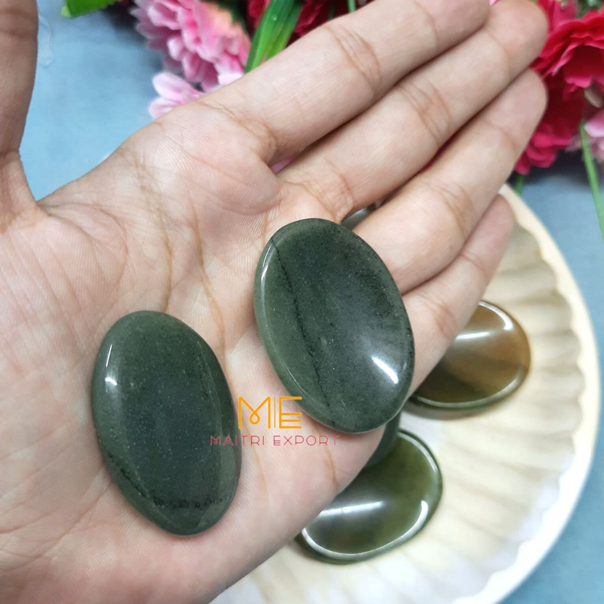 Worry stones / thumbstone-Green Jade-Maitri Export | Crystals Store