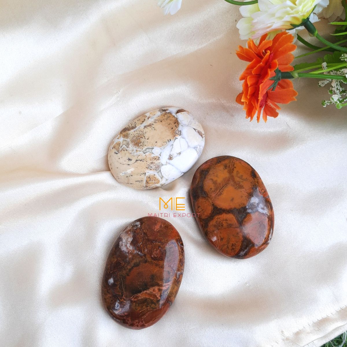 Natural different crystal palmstone for meditation and healing-Maitri Export | Crystals Store