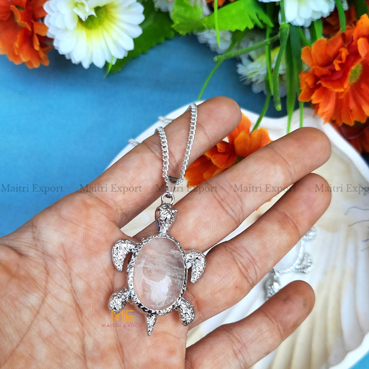 Natural crystal stone tortoise shaped pendant-Clear quartz-Maitri Export | Crystals Store
