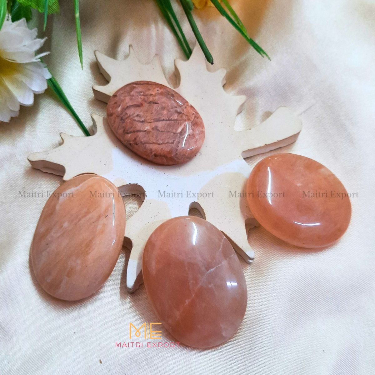 Crystal oval cabochon / mini palmstone-Maitri Export | Crystals Store