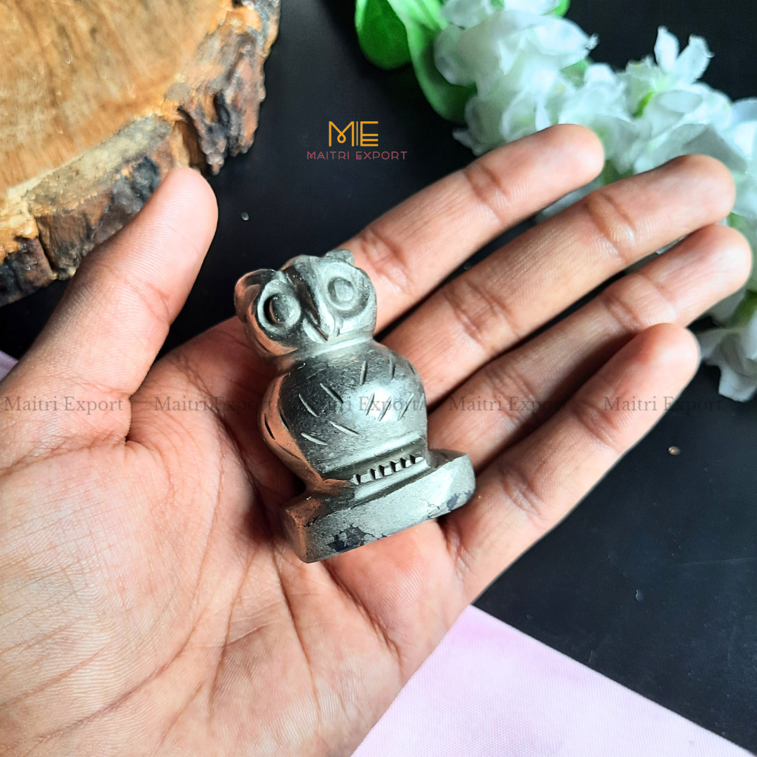 Natural Crystal Stones Owl Carving / Figurine-Maitri Export | Crystals Store