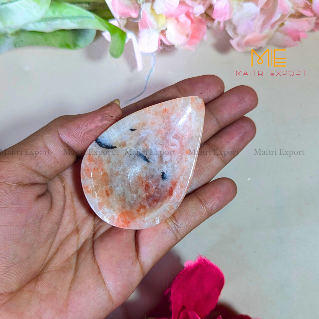 Natural Healing Crystal Stone 1 Face Leaf Shape Diya / Deepak-Sunstone-Maitri Export | Crystals Store