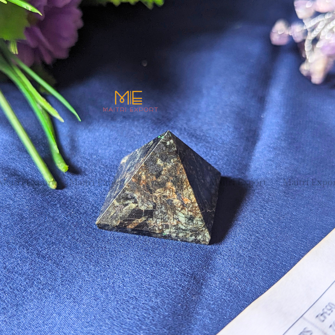 Natural different crystal stone pyramid ( Size: 1 inch )-Flower Tourmaline-Maitri Export | Crystals Store