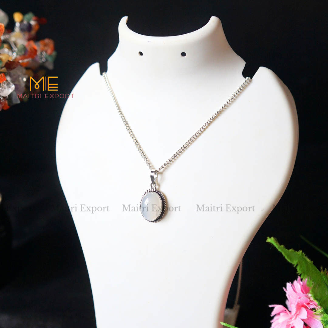 Natural Healing Crystal Gem Quality Oval Shaped Pendant-Maitri Export | Crystals Store