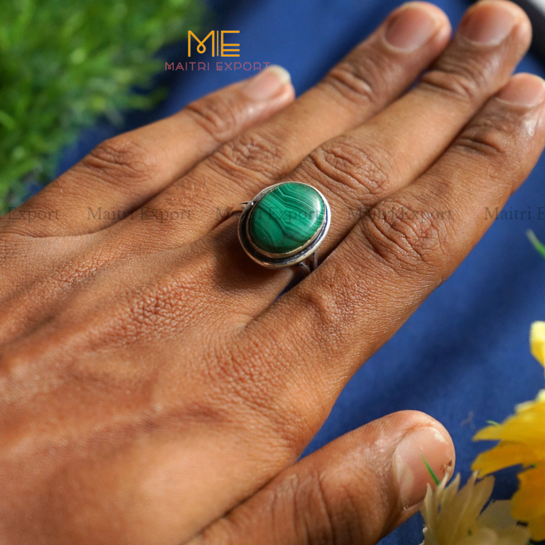 Oval shaped Natural crystal Healing Stone Adjustable Rings ( 14mm )-Malachite-Maitri Export | Crystals Store