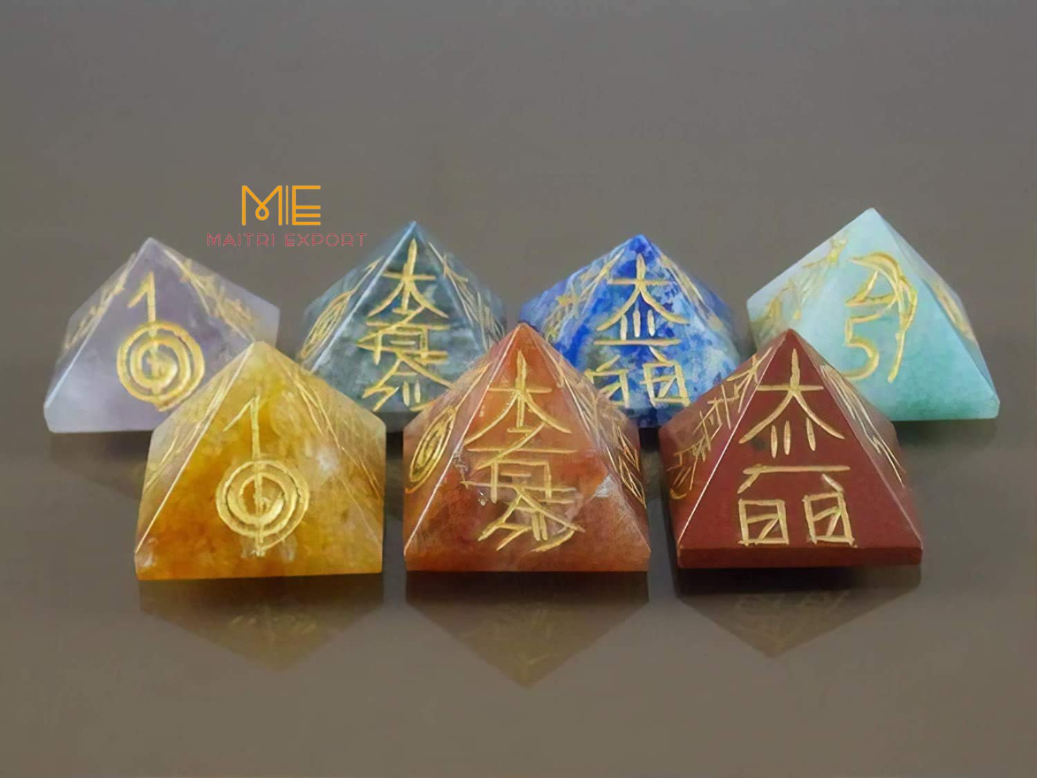 7 chakra pyramid set ( Size: 1 inch )-Carved with Reiki symbols-Maitri Export | Crystals Store